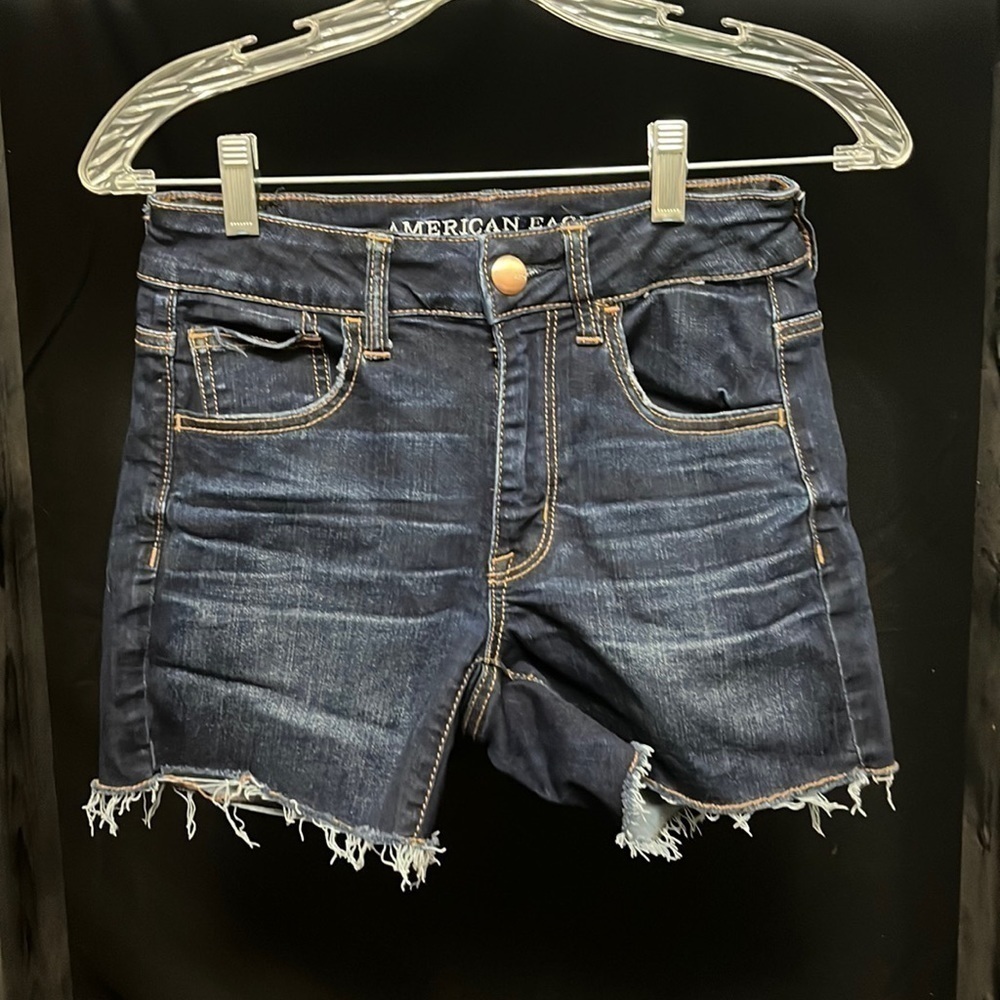 AMERICAN Eagle- super stretch hi rise shortie